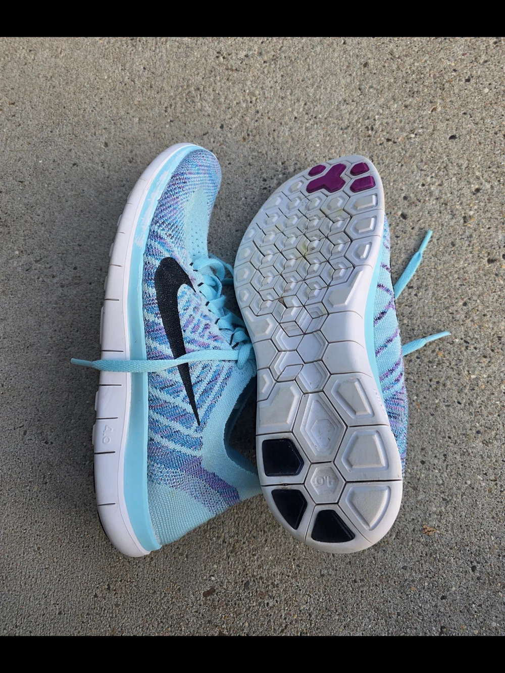 Nike Women's Free 4.0 Flyknit  Size 7